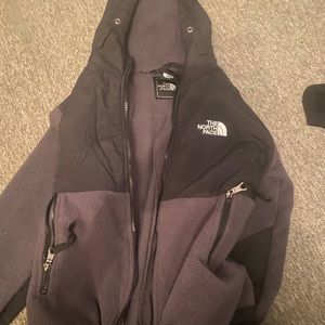 super comfy north face jacket!